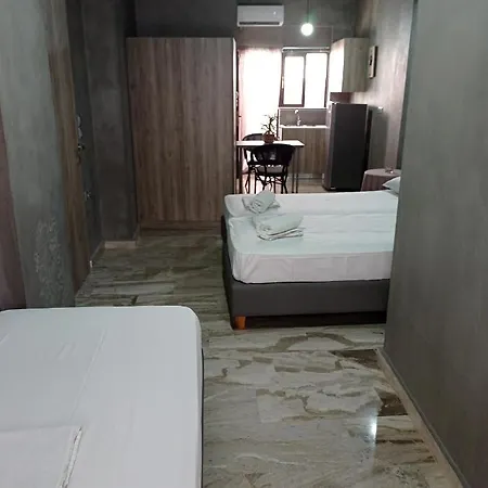 Апартаменти Pauline Кос