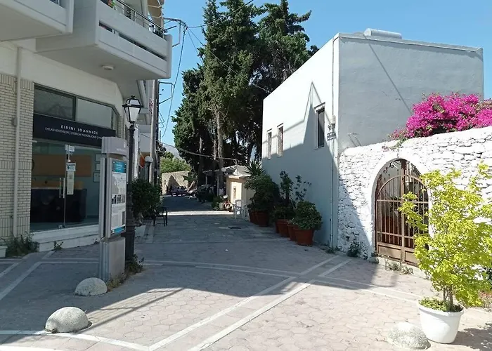 アパート Pauline コス・タウン